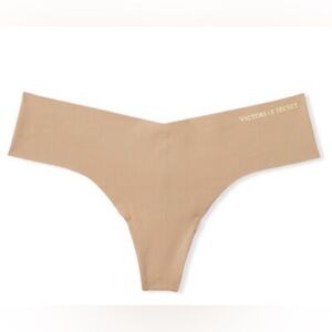 VICTORIA'S SECRET No Show Thong Panty VS Nude Gold Script Logo Small NWT